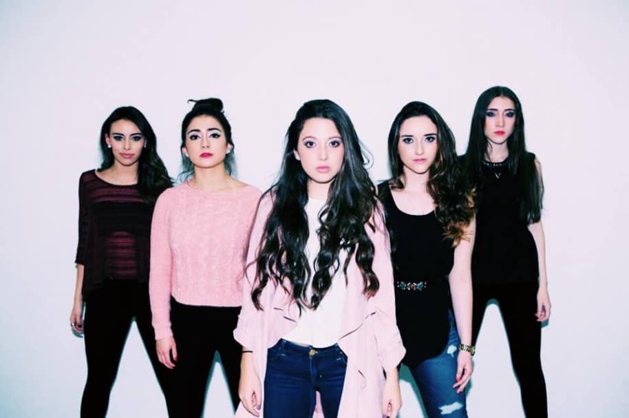 Escucha el increíble mash-up de 5 colombianas con mucho talento 18 colombianas